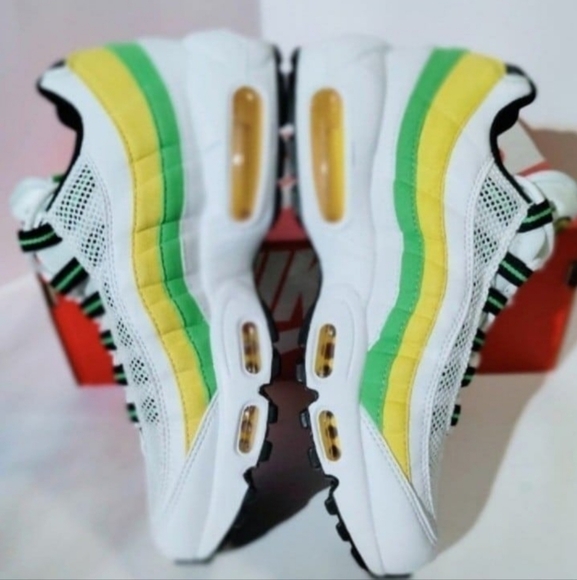 Nike Air Max 95 Essential Running Shoes Size (Women 8.5 / Men 7 2yNew with box. - Picture 8 of 8